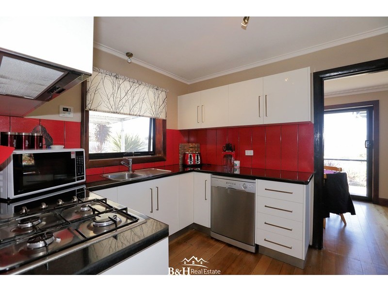 40 Mcphee Street, Havenview TAS 7320