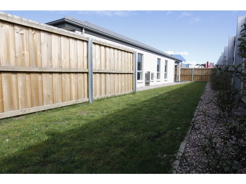 5/16 – 18 Gatenby Drive, Miandetta TAS 7310