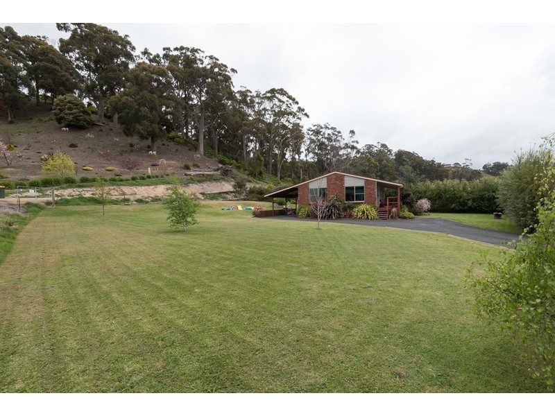 55 Westland Drive, West Ulverstone TAS 7315