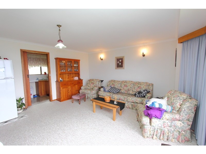 1/271 Bass Highway, Ocean Vista TAS 7320
