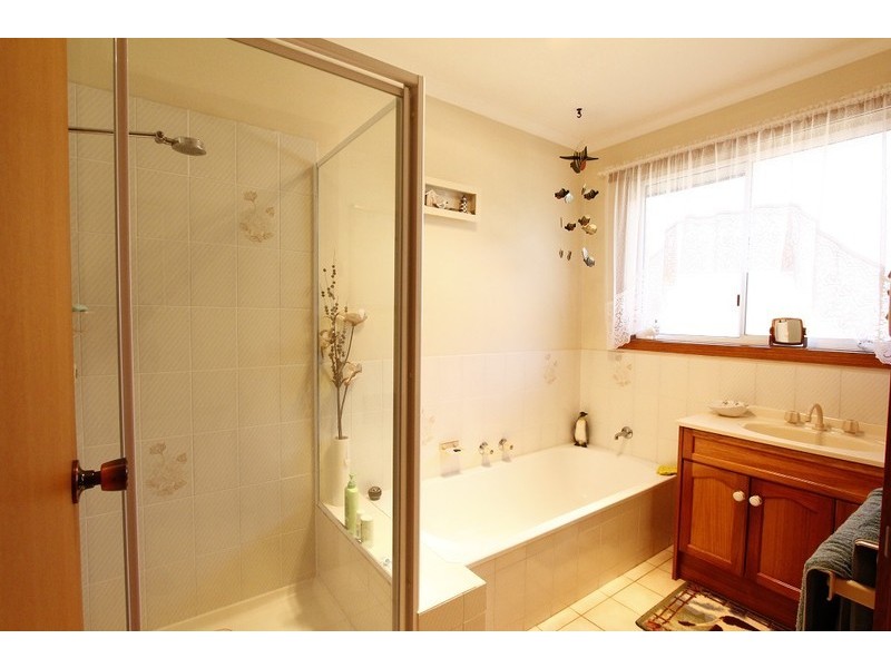 7 Commonwealth Court, Penguin TAS 7316