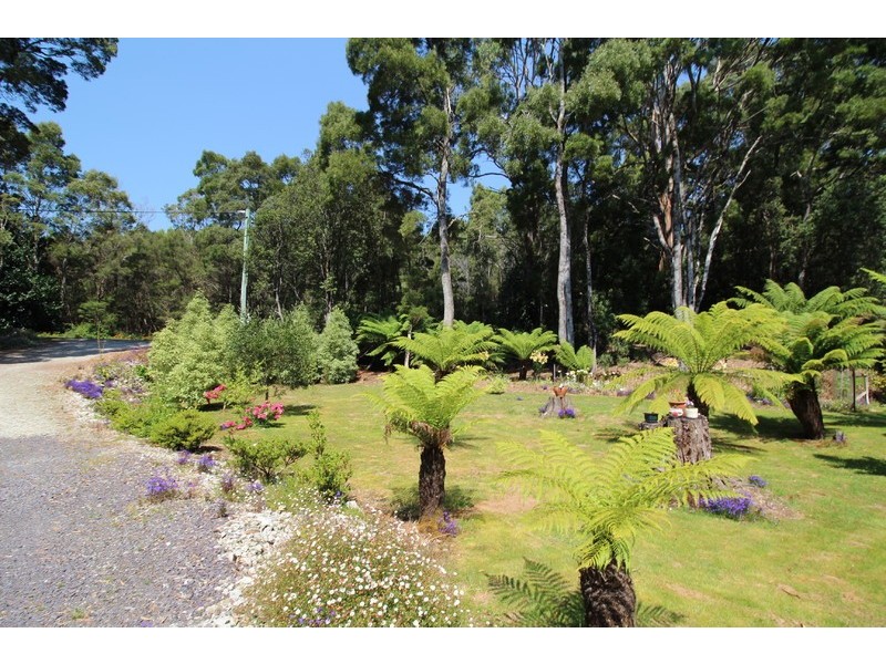 15 Jones Street, Strahan TAS 7468