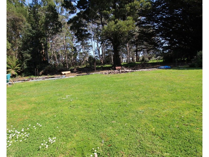 15 Jones Street, Strahan TAS 7468