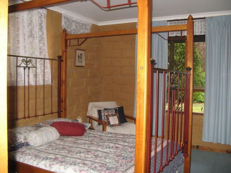 5 Greta Road, Upper Natone TAS 7321