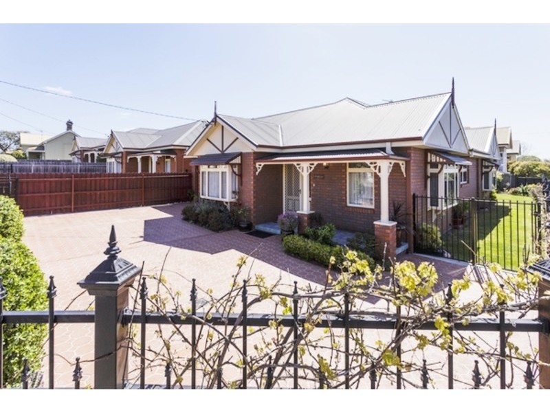 1/2 Harold Street, Devonport TAS 7310