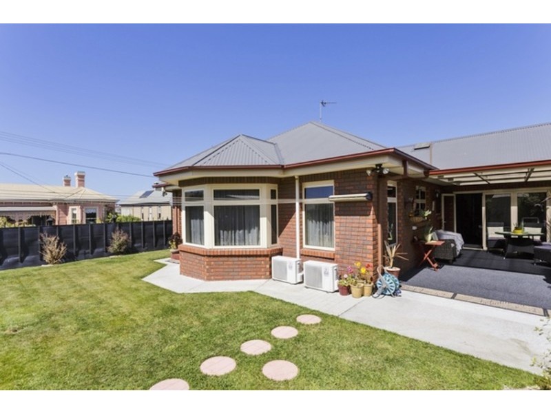 1/2 Harold Street, Devonport TAS 7310