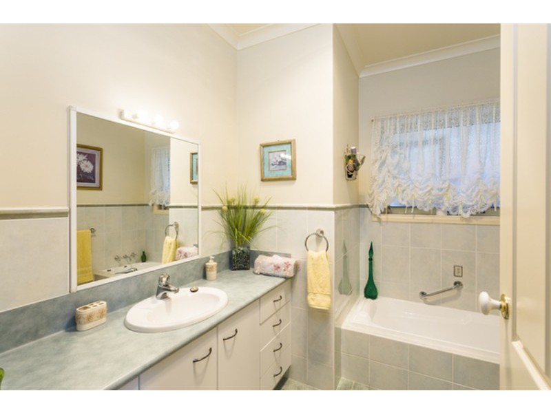 1/2 Harold Street, Devonport TAS 7310