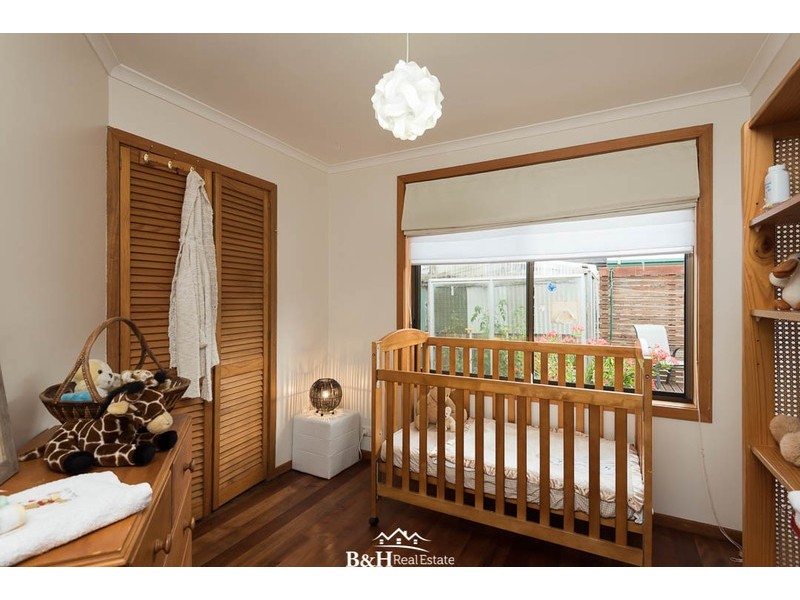 25 Westland Drive, West Ulverstone TAS 7315