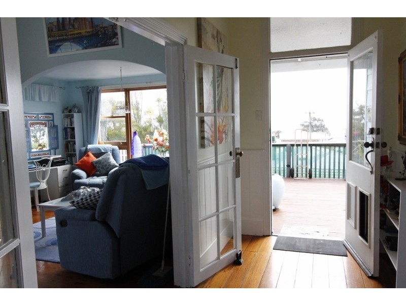 6 Kentish Street, Penguin TAS 7316