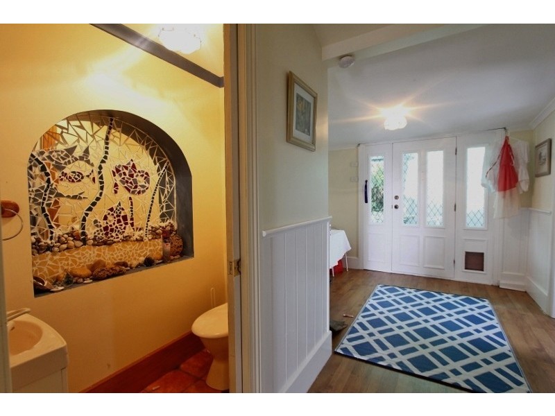 6 Kentish Street, Penguin TAS 7316