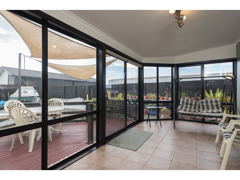 8 Dooley Street, Penguin TAS 7316