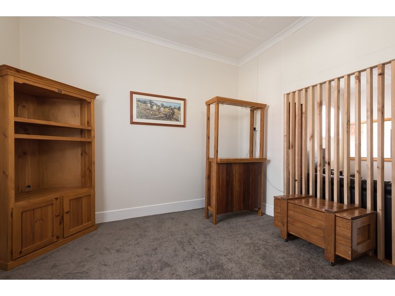 8 Dooley Street, Penguin TAS 7316
