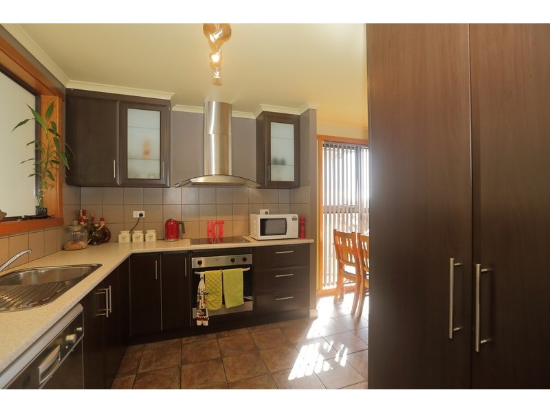 16 McGrath Street, Upper Burnie TAS 7320