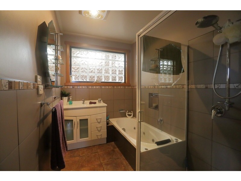 16 McGrath Street, Upper Burnie TAS 7320