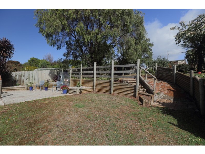 16 McGrath Street, Upper Burnie TAS 7320