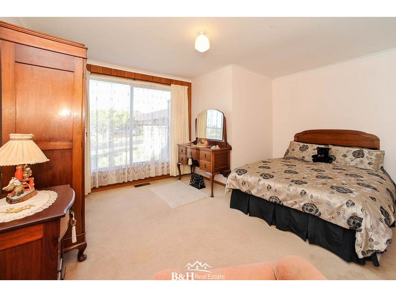 3 Russell Street, Penguin TAS 7316