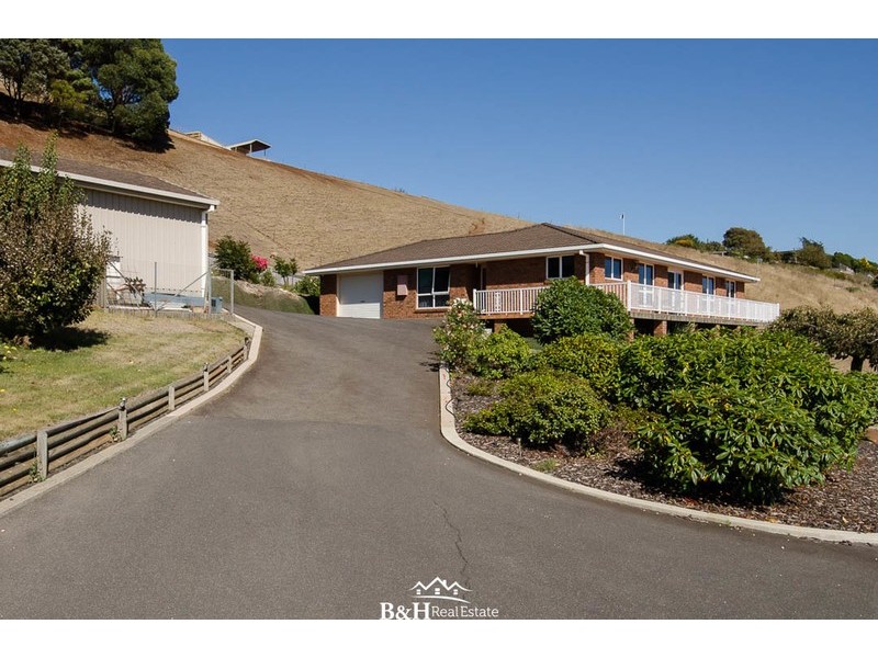12 Kentish Street, Penguin TAS 7316