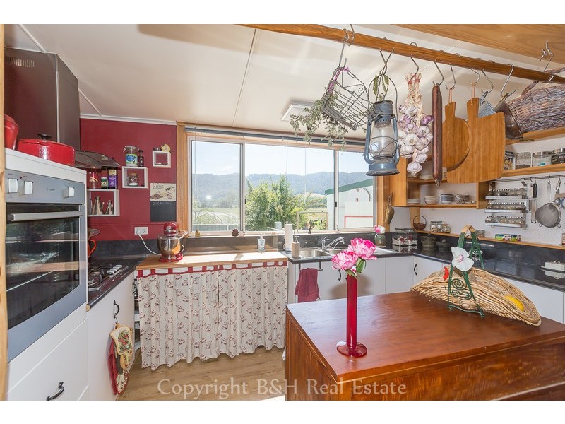 1484 Gunns Plains Road, Gunns Plains TAS 7315