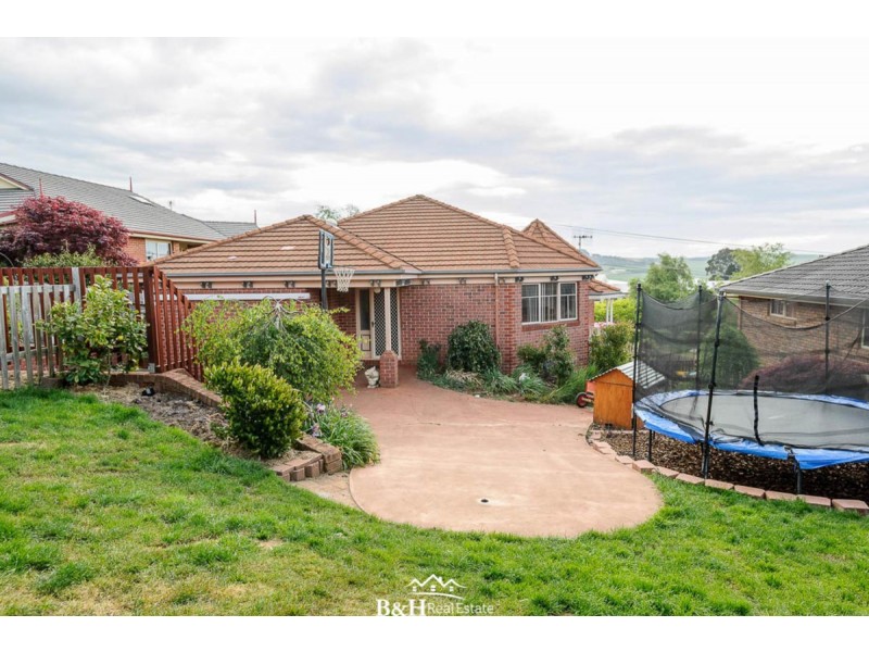 35 Mooreville Road, Park Grove TAS 7320
