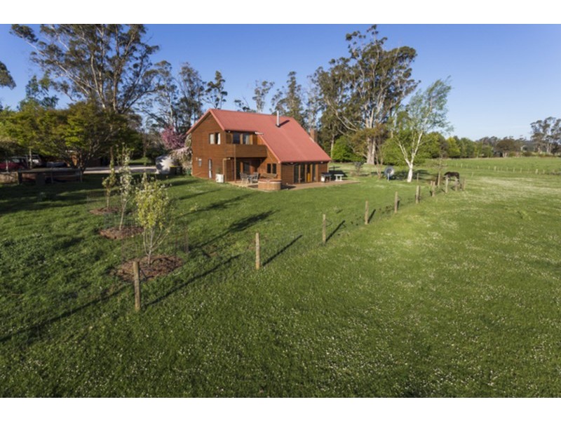 6 Elizabeth Street, Sheffield TAS 7306