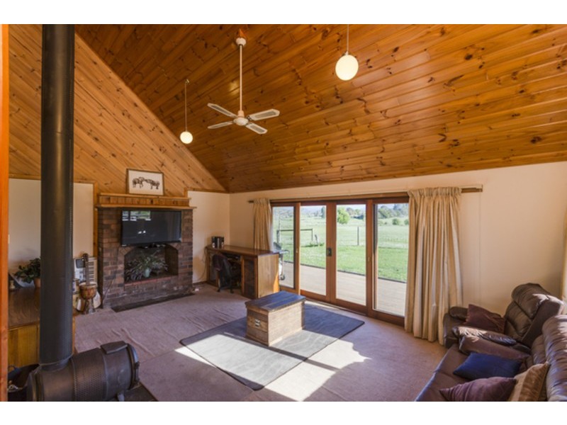 6 Elizabeth Street, Sheffield TAS 7306