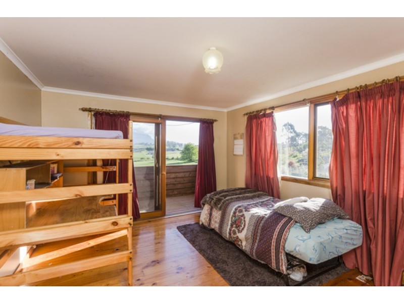 6 Elizabeth Street, Sheffield TAS 7306