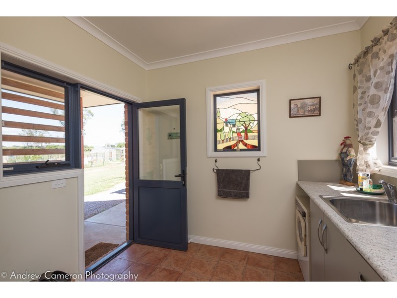 12 Formby Street, Sheffield TAS 7306