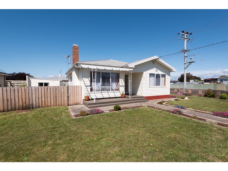 76 Ronald Street, Devonport TAS 7310