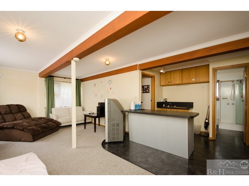 25 Lakin Street, West Ulverstone TAS 7315