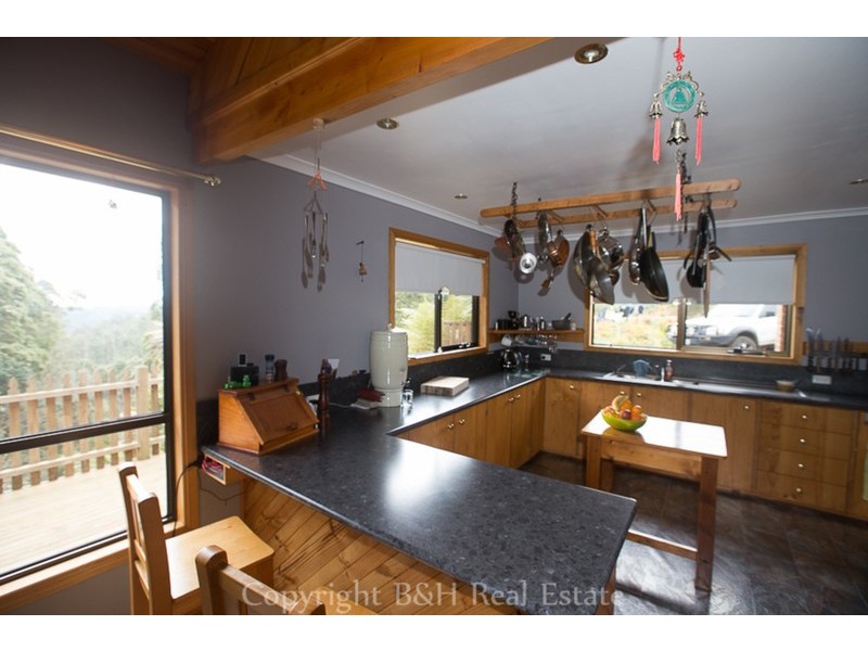 53 Locketts Road, Oldina TAS 7325
