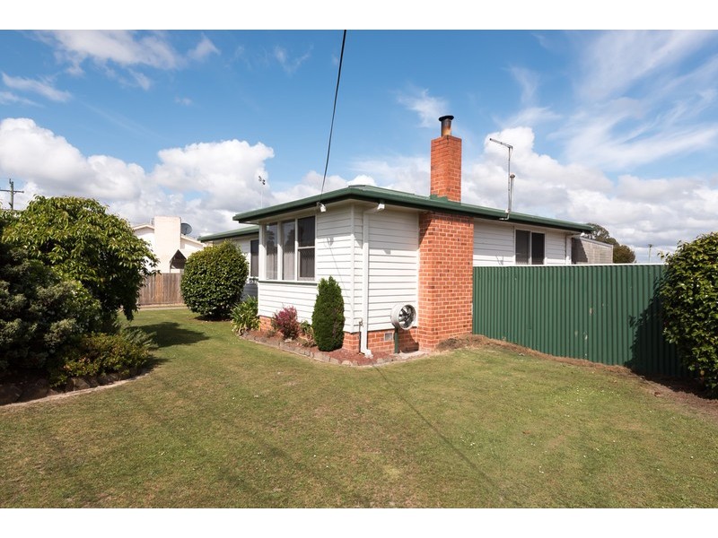 16 Ready Place, Latrobe TAS 7307