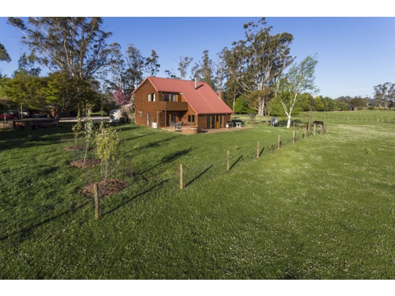 6 Elizabeth Street, Sheffield TAS 7306