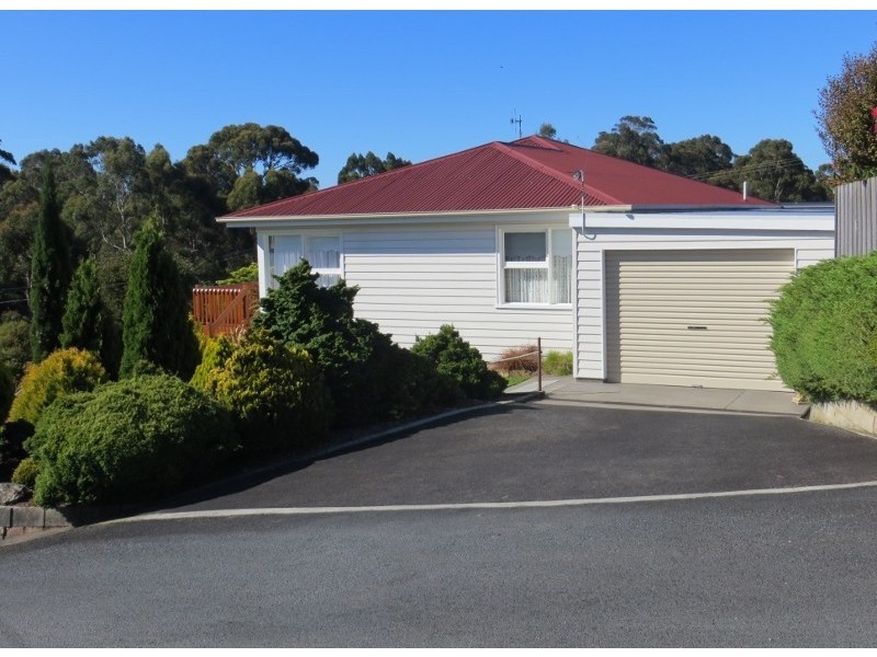 43 Deviation Road, Penguin TAS 7316