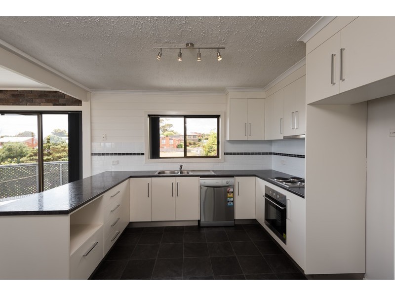 40 South Road, Penguin TAS 7316