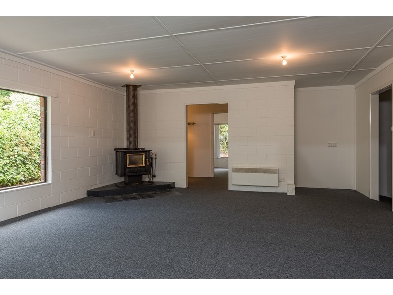 40 South Road, Penguin TAS 7316