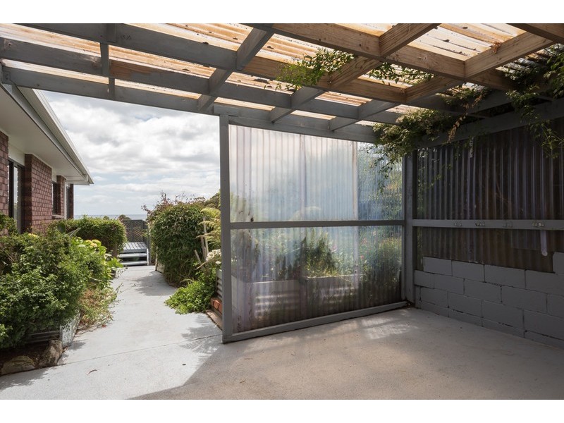 40 South Road, Penguin TAS 7316