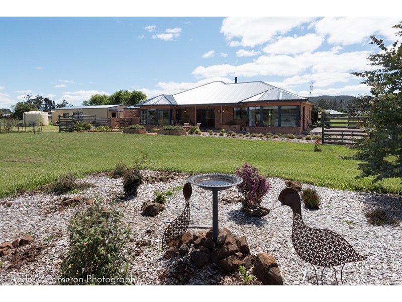 12 Formby Street, Sheffield TAS 7306
