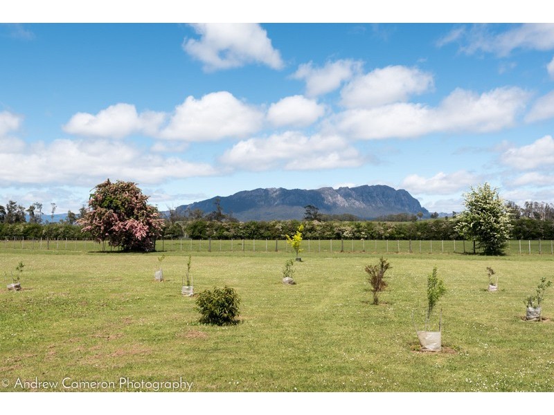 12 Formby Street, Sheffield TAS 7306