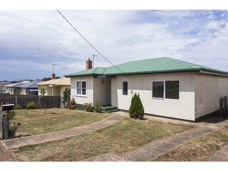 147 Oldaker Street, Devonport TAS 7310
