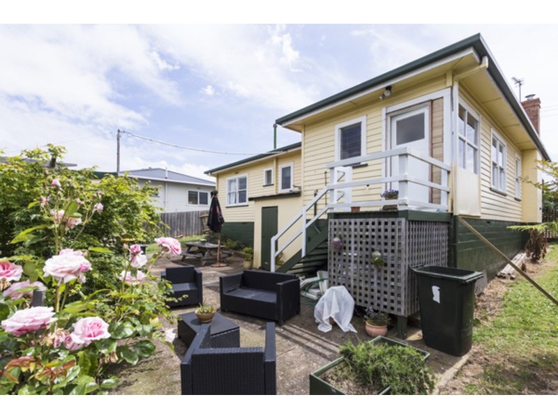 147 Oldaker Street, Devonport TAS 7310