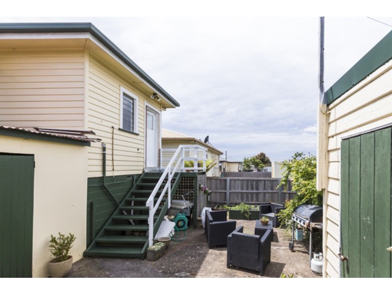 147 Oldaker Street, Devonport TAS 7310