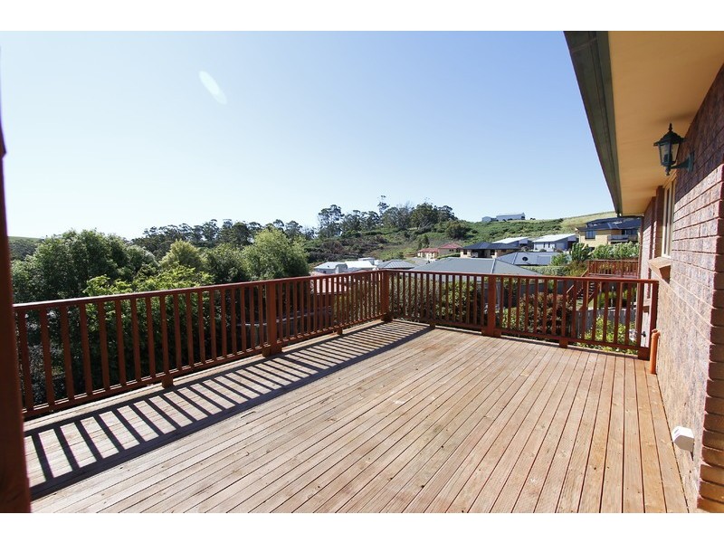 9 Byworth Street, Park Grove TAS 7320