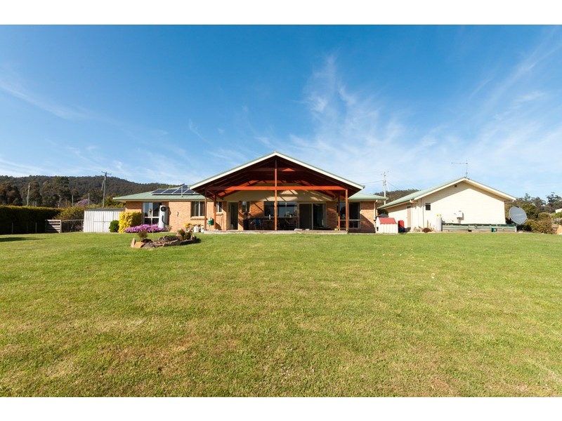 39 Barnes Road, South Spreyton TAS 7310