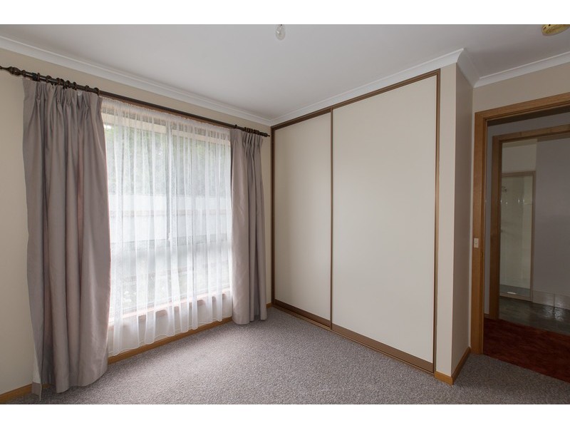 4/8 Arnold Street, Penguin TAS 7316