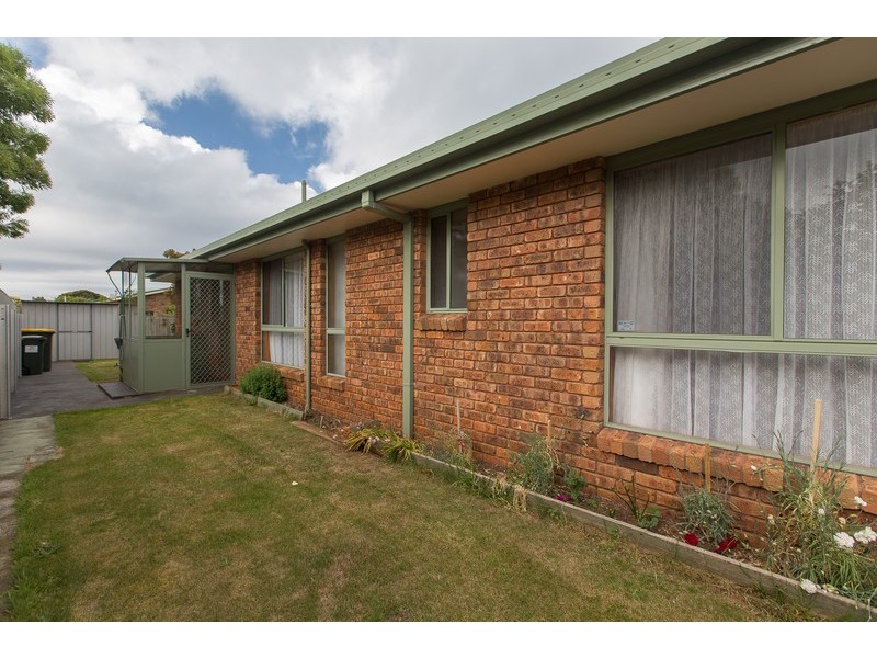 4/8 Arnold Street, Penguin TAS 7316