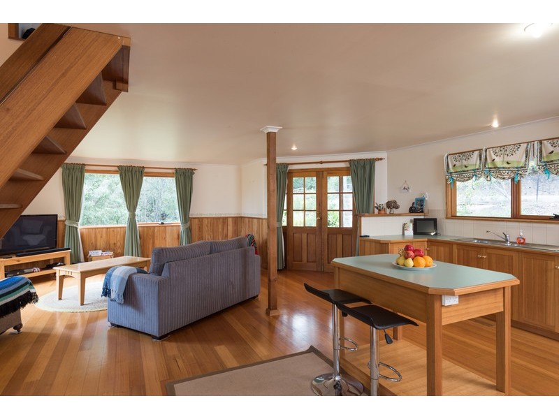 140 James Road, Acacia Hills TAS 7306