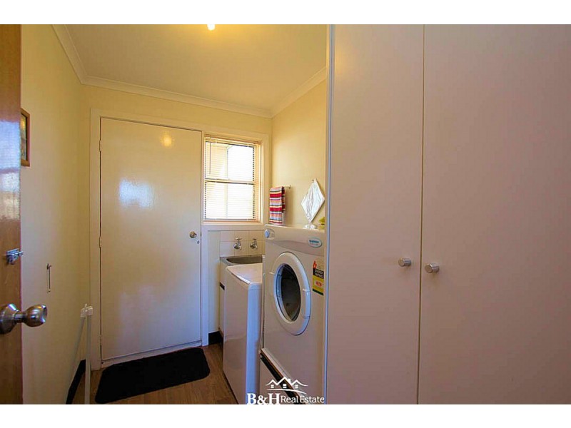 12 Que Street, Waratah TAS 7321