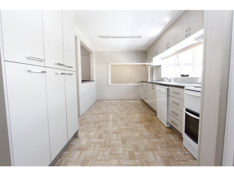 12 Helen Street, West Ulverstone TAS 7315