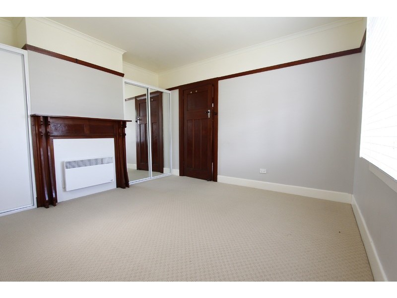 12 Helen Street, West Ulverstone TAS 7315