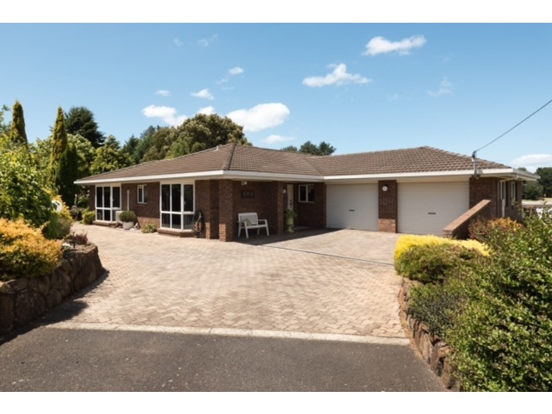 111B South Road, Penguin TAS 7316